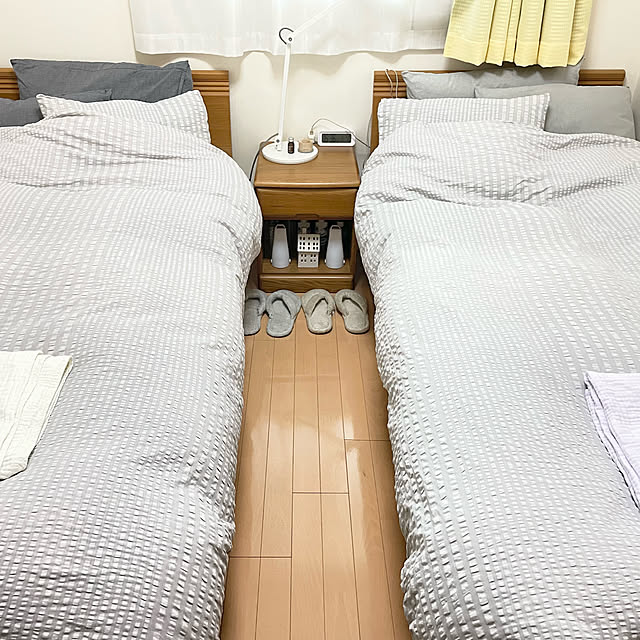 Bedroom,無印良品,シンプル,マンションインテリア,シンプルライフ,シンプルナチュラル,暮らし,北欧ナチュラル,ブログ更新しました,すっきり暮らす,シンプルな暮らし,マンション暮らし,くらし,夏にぴったり,寝具カバー,無印寝具カバー,サッカー織 rakudaの部屋