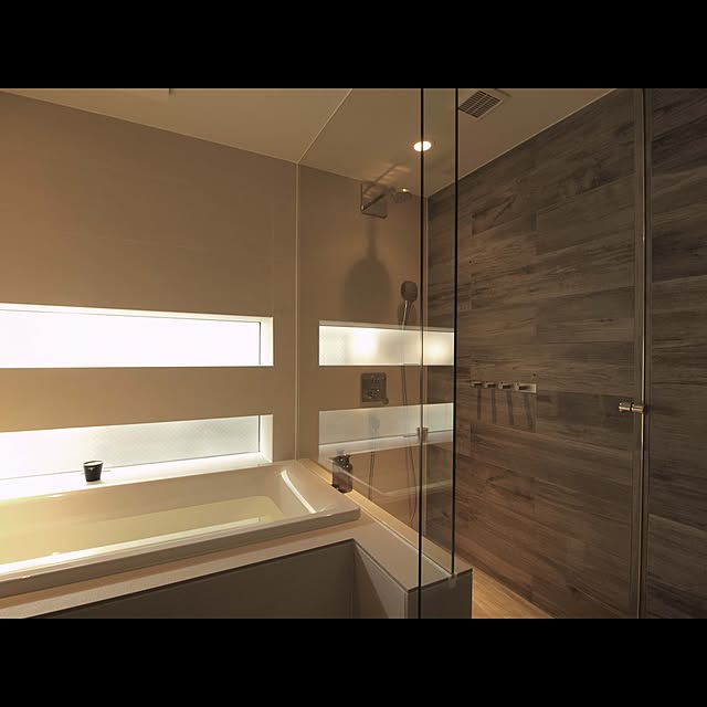 ホテルライク,在来バス/トイレ,在来浴室,狭小住宅,造作洗面台,タイルの洗面所,Bathroom,カルデバイ/KALDEWEI,ほうろつバスタブ Yoshiの部屋