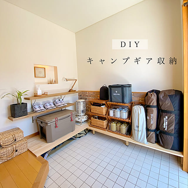 snow peak,スノーピーク,キャンプギア収納,北欧,DIY,ナチュラルインテリア,DIY記録,北欧インテリア,玄関収納,シンプルライフ,スウェーデンハウス ,玄関ディスプレイ,飾り棚DIY,シンプルインテリア,ナチュラル,すっきり暮らす ma.home___の部屋