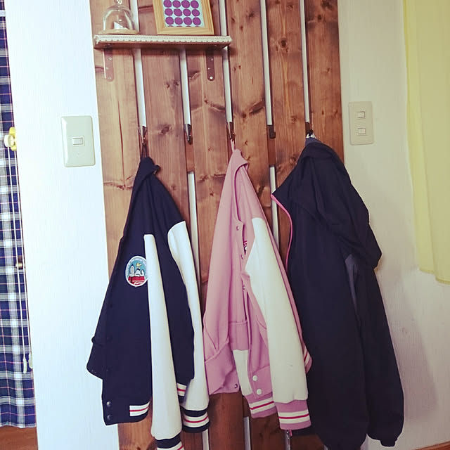 Entrance,DIY,パパ作,ラダーラック,1×4材,オイルステイン,ハンガーラック yuniの部屋