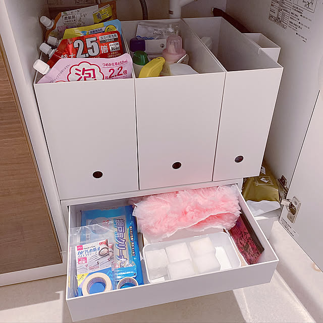 洗面台下収納,ストック収納,建売住宅,無印良品,Bathroom lunalunaの部屋