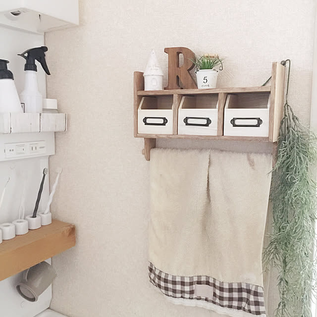 Bathroom,タオル掛けDIY,ダイソー木箱,100均DIY,DIY,手作り,セリア,DIY女子,ツートンカラー,Instagramやってます,100均大好き Yukoの部屋