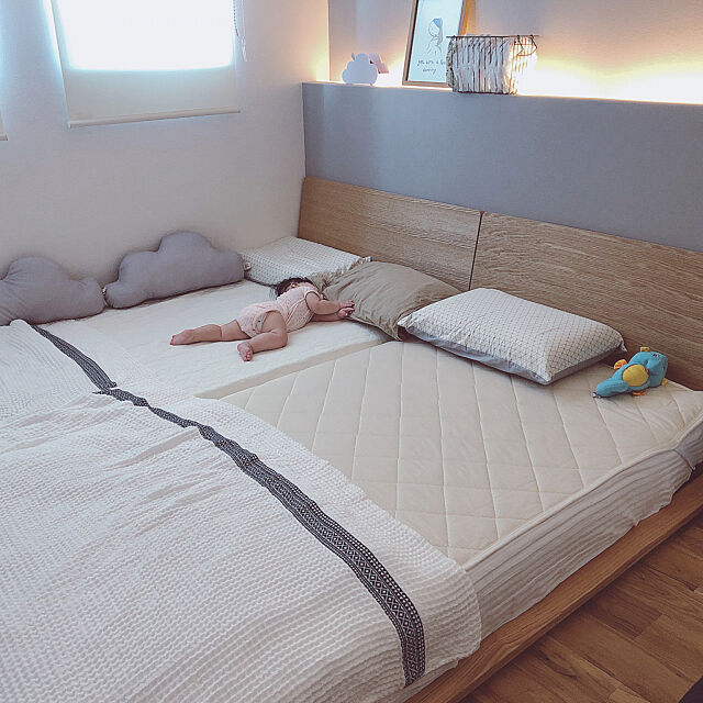 どんな部屋にも使えるシンプルさが魅力！無印良品のベッド | RoomClip