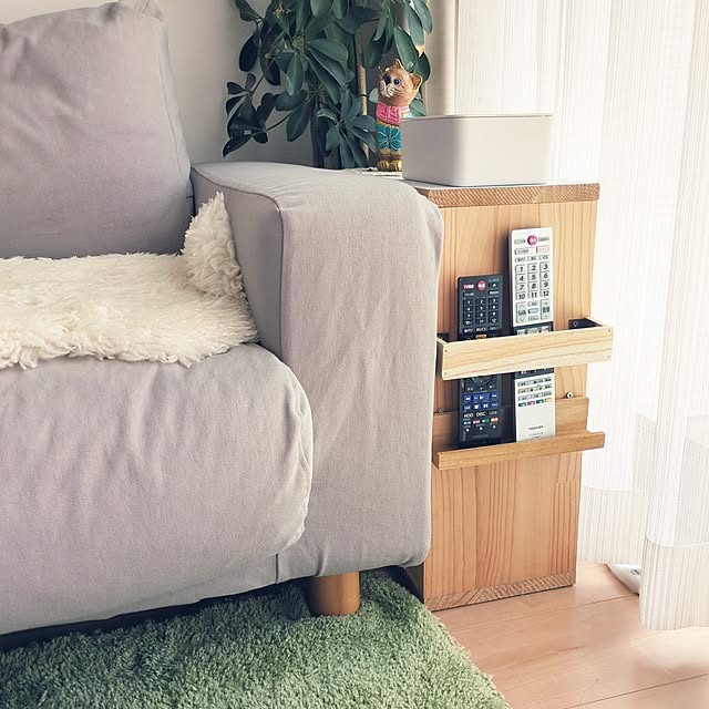 Lounge,リモコンの置き場所,いつもいいねありがとうございます♡,セリア,セリアでDIY,縦長のおうち,DIY,DIY好き HELLO751の部屋