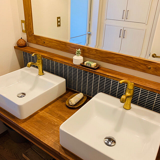 Bathroom,バス/トイレ,造作洗面台,大きな鏡,真鍮蛇口,洗面ボウル×２,DIY,ＤＩＹ,バスルーム hiro1220の部屋