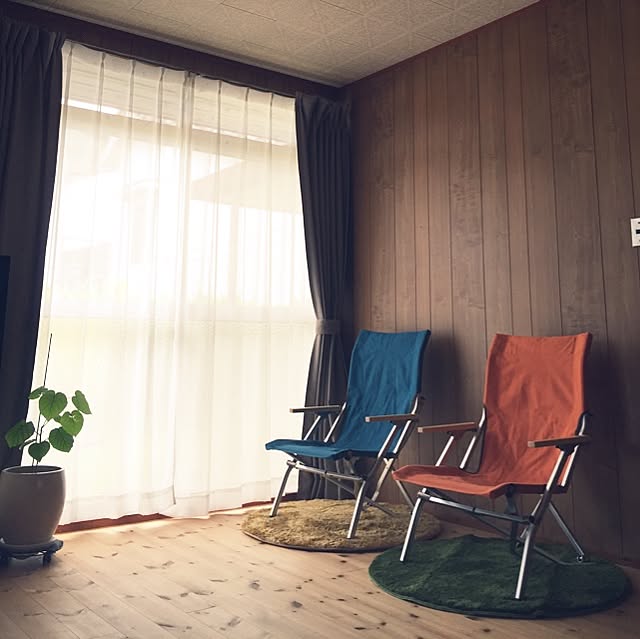 Lounge,ニトリ円形ラグ,スノーピーク,観葉植物,中古住宅,平屋,カラフル？シンプル？ nikoの部屋