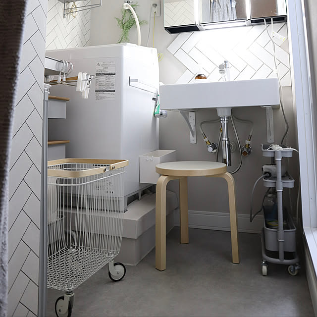 山善アンバサダー,山善くらしのeショップ,山善収納部,山善,スツール60,アルテック,壁面収納,浮かせる収納,洗面所インテリア,洗面所収納,洗面所 収納,洗面所,ランドリーバスケット,マンション暮らし,北欧スタイル,北欧好き,マンションインテリア,Bathroom Hisayoの部屋