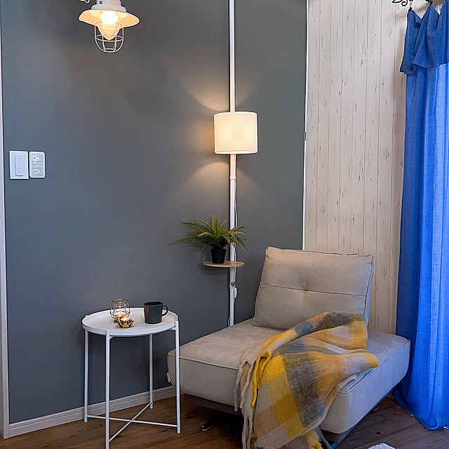 Lounge,Ieno Textile,IKEA,ドローアライン,吹き抜けリビング,リビング,フェイクグリーン,照明,Philips Hue,Philips hueのある暮らし,hueのある暮らし bon1116の部屋