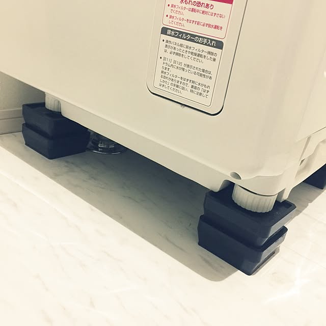 Bathroom,出来た‼︎,やってみる,洗濯機底上げ,いいねと、フォローの押し逃げすみません！,2017,洗濯機の下,洗濯機周り,洗濯機置き場DIY,洗濯機置き場,できるかなーヾ(;´▽｀,頑張るぞっ！,いいね&フォローありがとうございます☆,いいね、フォロー本当に感謝デス☺︎ suzyの部屋