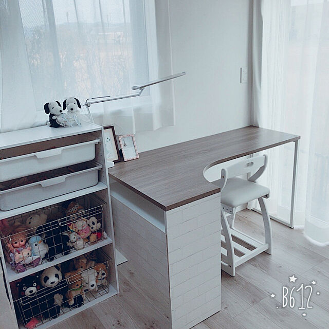 My Desk,子供部屋,リメイクシート,楽天で買ったもの,ニトリ,ぬいぐるみ収納,カラーボックス yukineの部屋