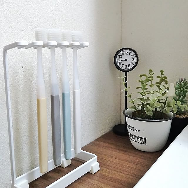 Bathroom,新年の抱負,無印良品,歯ブラシスタンド,歯ブラシ,歯ブラシホルダー,公園の時計ミニ,towerシリーズ,ヘッドが交換できる歯ブラシ yukoの部屋