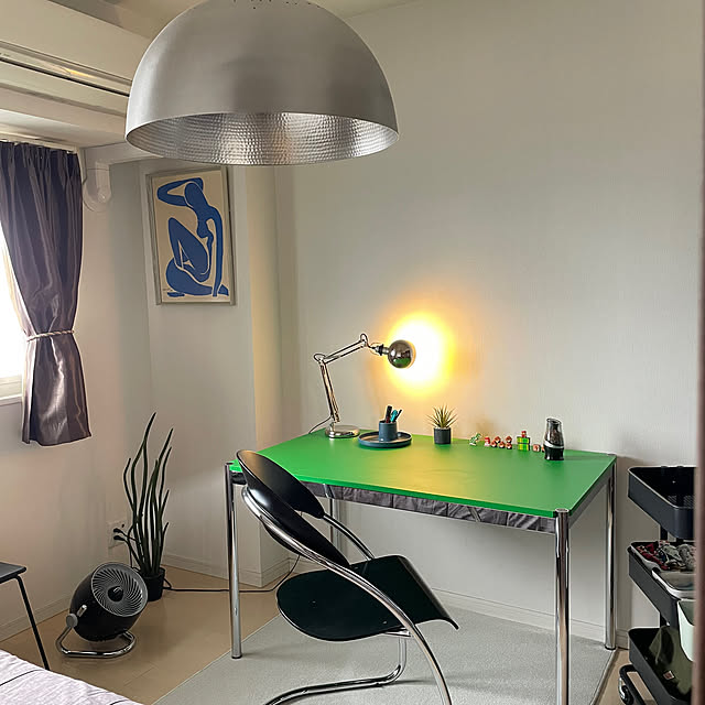 ボルネードジャパン,夏の準備,室内干し,サーキュレーター,愛用の家具,シンプルモダン,椅子,お部屋を広く見せる工夫,子どもと暮らす,リビングダイニング,北欧インテリア,シンプルインテリア,すっきり暮らす,北欧,北欧ヴィンテージ,ミックスインテリア,ミニマムライフ,シンプル,広く見せる,ミニマリスト,暮らしを楽しむ,子ども部屋,My Desk sao.minimallifeの部屋