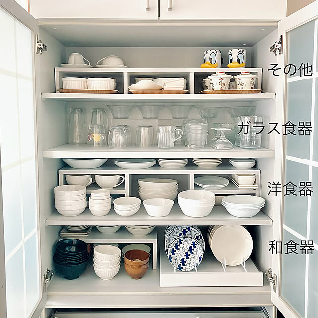 Kitchen,seria,Daiso,ニトリ,断捨離,シンプル,食器収納,暮らしの投稿,見せて我が家のコップ,食器棚,ナチュラルインテリア,食器棚の中,キッチン収納,棚DIY,観音開き,食器棚DIY,建売住宅,食器棚収納,スライドレール,ホワイトナチュラル,化粧板,こどもと暮らす,スライド収納,仕切り棚,仕切り棚DIY,スライド式,開き扉,造り付け食器棚 merutoの部屋