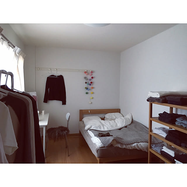 Bedroom,無印良品,アパート,7.5畳,デスク,シンプル,寝室,部屋干し nireの部屋