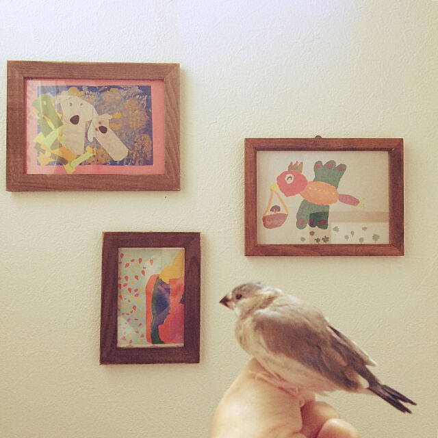 On Walls,子どもの絵,文鳥のいる暮らし,セリア soramameの部屋