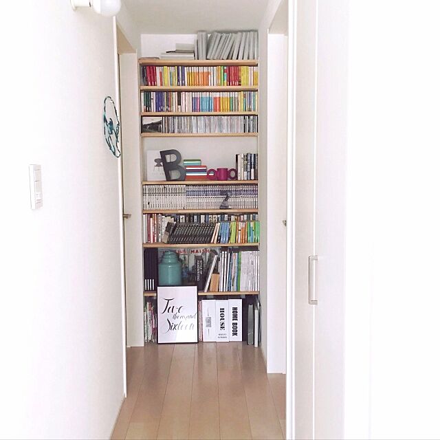My Shelf,手作り,家族共有スペース,本棚,可動棚,DIY,収納,廊下,2階,こどもと暮らす,IKEA apt_nicoの部屋