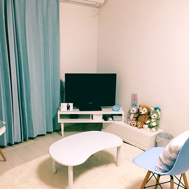 Lounge,水色が好き,白い床,一人暮らし,1LDK,ホワイト,白い壁,新築アパート,ニトリ chihiroの部屋