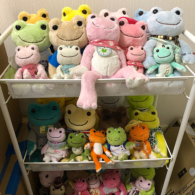 Bedroom,団地,ぬいぐるみディスプレイ,ぬいぐるみ収納,かえるのピクルス,IKEA,狭い部屋,5畳半 nao514の部屋