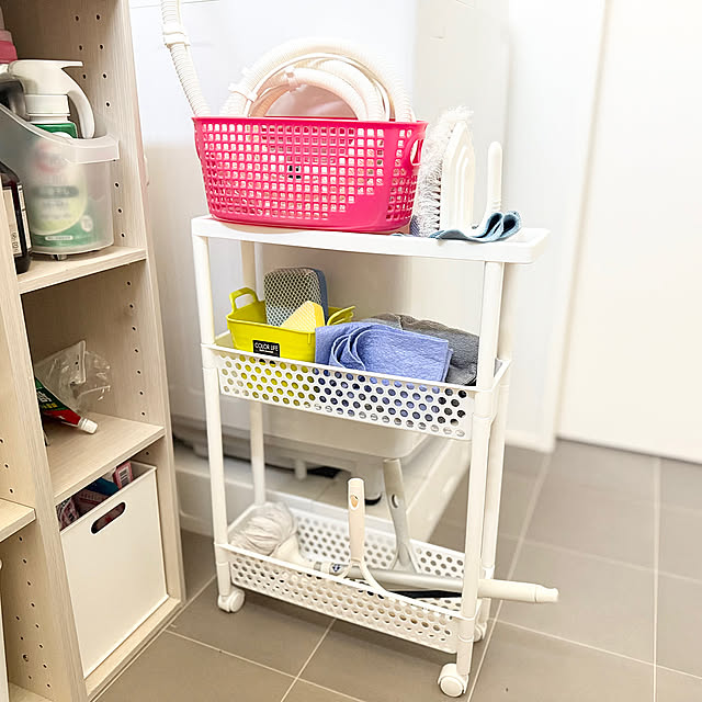 Bathroom,スリムワゴン,掃除道具収納,脱衣所兼ランドリールーム,ダイソー,隙間活用,スッキリ収納,隙間収納ワゴン,掃除しやすい家 emiの部屋