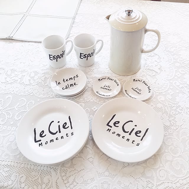 Kitchen,白がすき,ルクルーゼ,コーヒープレス,マグカップ,プレート,100均,ダイソー,フレンチプレス,ホワイトインテリア Momoの部屋