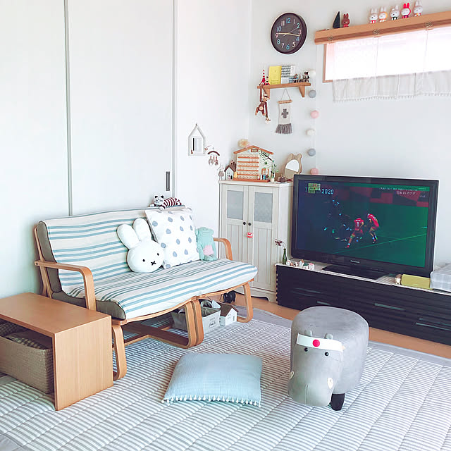 無印良品ソファー,無印良品リビングでもダイニングでも使える,無印良品コの字家具,夏の記録,笑顔ある日々でありますように✩*॰¨̮,カバオと暮らす❁.*・゚,お気に入りのモノがある暮らし*.+゚,夏の模様替え,穏やかな日常に感謝❁.*・゚,いつもありがとうございます♡,プロフからminne行けます❁,ごちゃ混ぜインテリアの会,いいね♪ありがとうございます♡*.,コメントお気遣いなくです⑅◡̈*,何気ない日常に感謝❁⃘*.゚,minneやってます♩*,素敵な出会いに感謝◡̈*♡.°⑅,カバオのいる風景❁.*・゚,ラグ,ミッフィー,Lounge,お部屋訪問出来ずにすみません(*_*),夏,おさぼりマン_( :⁍ 」 )_,アニマルスツール mangoの部屋