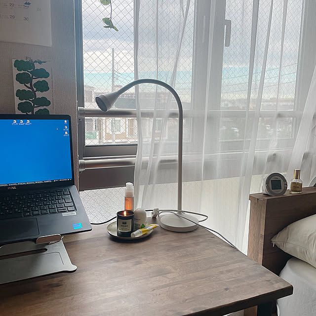 My Desk,ペンダントライト,デスクライト,在宅ワーク,在宅ワーク中,在宅ワークDay,仕事机,一人暮らし,1LDK 1人暮らし,tmm神奈川ライフ tmmの部屋