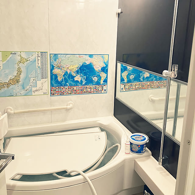 Bathroom,大掃除,冬,冬休み,年末,年末は殺気立つ,年末は気忙しい,年末は忙しい,慌てない慌てない ひと休みひと休み,お淑やかに,掃除グッズ,カビ取りジェル,オキシクリーン,四方山話,コシ子 RCmag,RCmag 2024.7.5 koshiregutyoの部屋