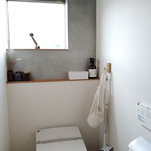 Bathroom,100均,無印良品,インテリアフレグランス,掃除道具,吊り下げ収納,無印良品 壁に付けられる家具,ネットバッグ,トイレットペーパー収納,リメイクシート,ダイソー yukoの部屋