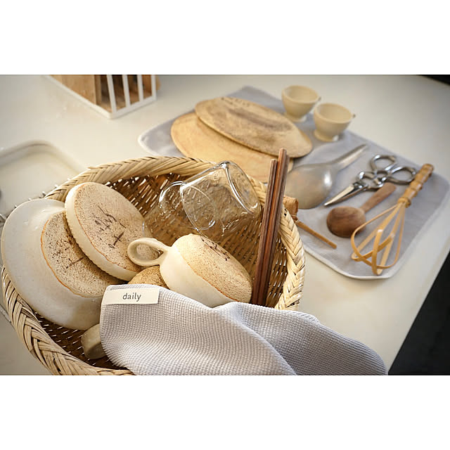 丁寧な暮らし,暮らしを整える,古道具のある暮らし,お気に入りと暮らす,暮らしの道具,暮らしを楽しむ,台所,器のある暮らし,ざる,洗い物かご,Kitchen yu_hi.mama07.__の部屋