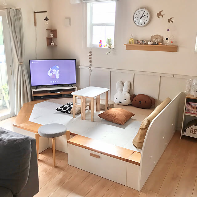 Lounge,畳めるテーブル,DIY,小上がりスペース,プチプラインテリア,DIYが好き,小上がりDIY,子供のいる暮らし,家具はほとんどDIY✨,小上がりリビング,ナチュラル,100均大好き mimikoの部屋