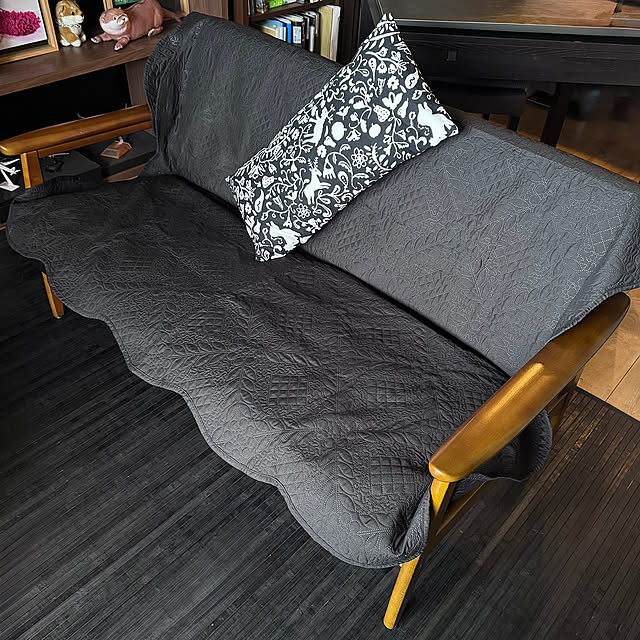 Lounge,イケヒコ　竹ラグ,モノトーンインテリア,ソファカバー変えました,ソファーカバー,カリモク60 Ｋチェア,カリモク60,夏の暮らし準備 aureaの部屋