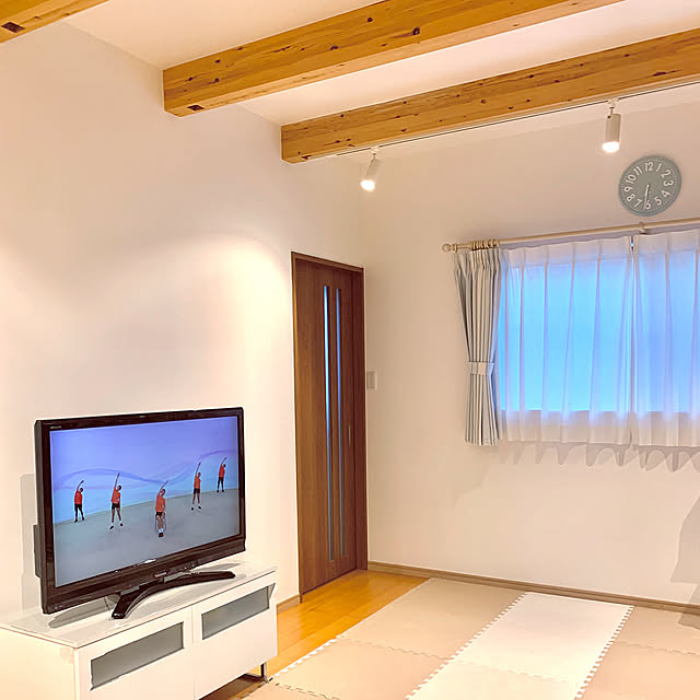 10分くらい,継続,もうすぐ3年,心地良い暮らし,ラジオ体操,テレビ体操,健康,Lounge,日課,朝陽を浴びて,東の窓 koko_hikaの部屋