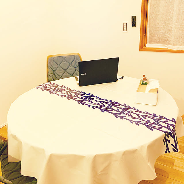 テーブルクロス,丸テーブル 無垢,RoomClipショッピング,ウェルカムクーポンキャンペーン,My Desk liccaの部屋