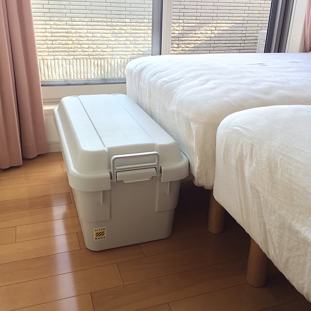 Bedroom,東京防災,転落防止,オットマン,備蓄食料,備蓄,無印良品ベッド,持たない暮らし,無印良品,災害グッズ,防災対策,地震,ナチュラル,防災用品,防災リュック,地震対策,にわかミニマリスト,防災グッズ rumiの部屋