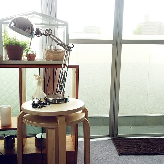 シンプルさが魅力!IKEAの木製スツール「FROSTA」 | RoomClip シンプルさが魅力!IKEAの木製スツール「FROSTA」 | RoomClip