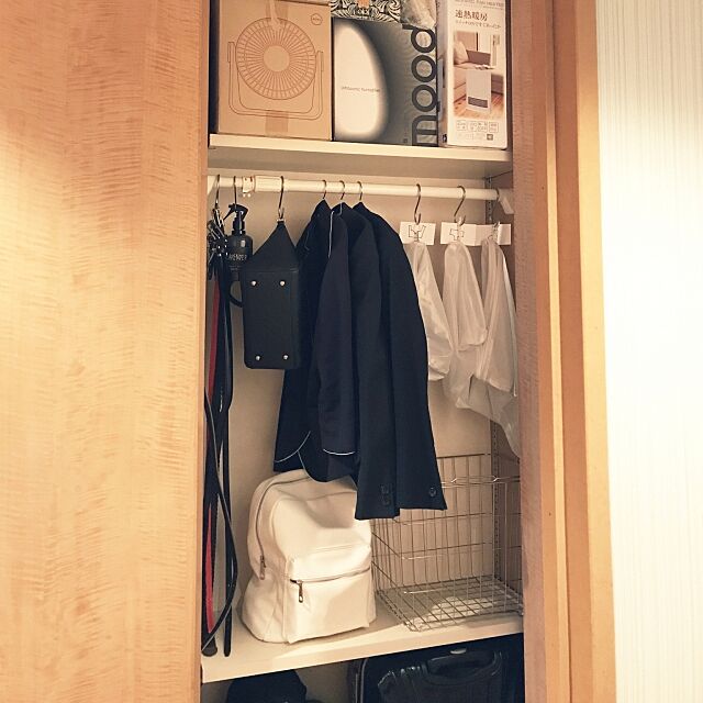 My Shelf,マワハンガー,スーツケース収納,バッグ置き場,洗濯ネット,洗濯物入れ,洗濯かご,収納,一人暮らし,ミニマリスト,ミニマリストに憧れて,IKEA wudaohuimeiの部屋