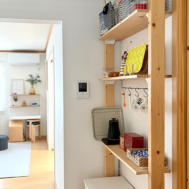 My Shelf,ラブリコ,DIY,北欧,北欧雑貨,北欧インテリア,スウェーデンハウス,swedenhouse,すっきり暮らす,心地よい暮らし,ミナペルホネン,コーヒーのある暮らし Swedishの部屋