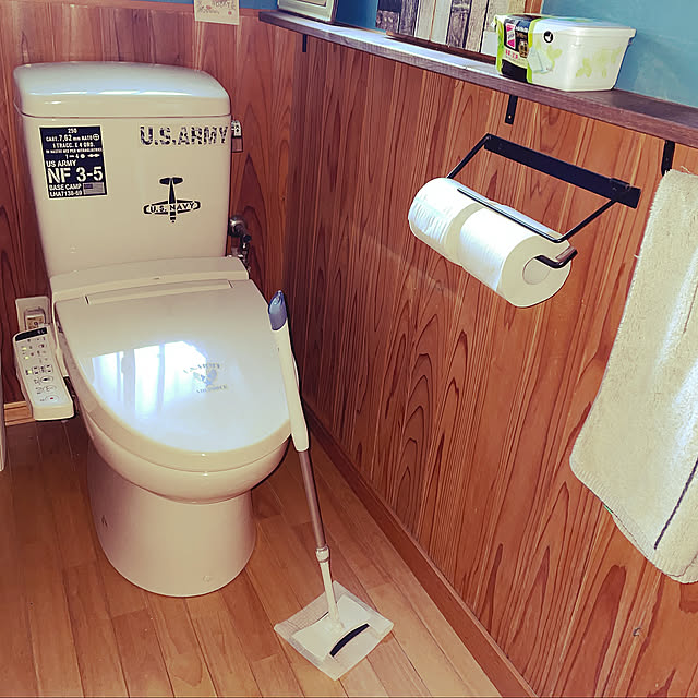 腰壁,タオル掛け,トイレ掃除,モニター投稿,アイアンペーパーホルダー,クイックル収納,クイックルの日,暮らしの味方,クイックルしやすい部屋,クイックル,Bathroom 328の部屋