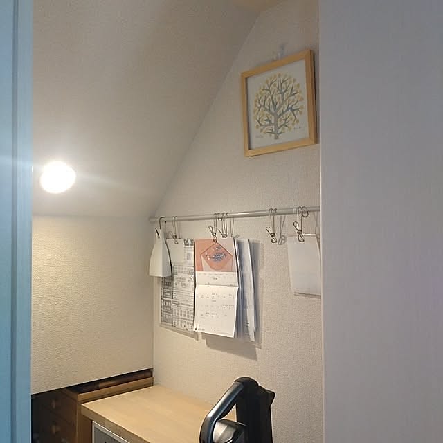 お家の中でも外でも便利に使える♪暮らしを快適にするつっぱり棒活用法