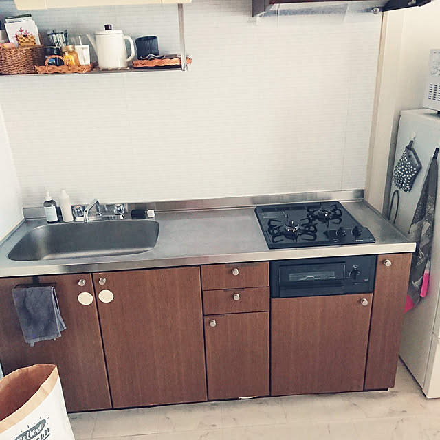 Kitchen,水切りかごのないキッチン,シンプルな暮らし,整理収納アドバイザー１級,古い賃貸,ていねいに暮らしたい,ル・ジャカール・フランセ,野田琺瑯 meg.401の部屋