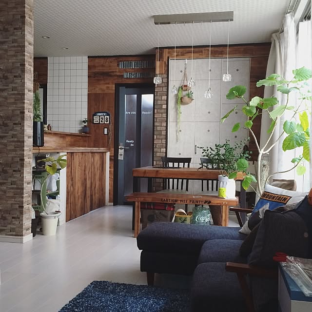 Lounge,暮らし,住まい,カフェ風,リメイク,模様替え,植物,DIY,マスキングテープ,壁紙屋本舗,100均,IKEA,Daiso,セリア,しゃれとんしゃあ会,関西好きやねん会,インスタ→Shakitro,waywardworks shakikoの部屋