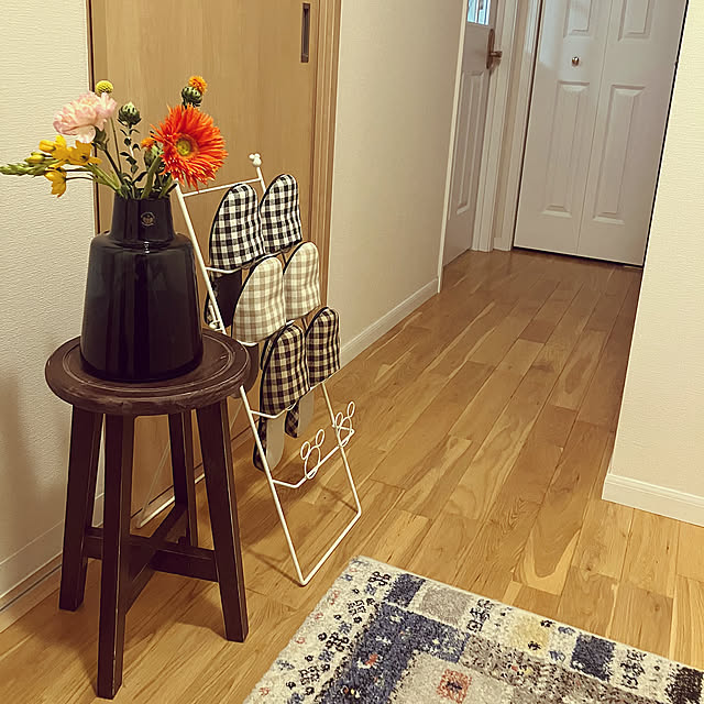 Entrance,癒しスペース,flower,輸入住宅,お花のある暮らし,いいね&フォローありがとうございます☆,セルコホーム,北欧大好き,FLOWERのお花,ビタミンカラーとブルーのおまかせブーケ,玄関 katuの部屋