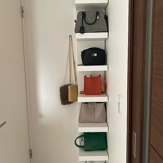 On Walls,IKEA,カバンの置き場所,シンプルインテリア monokoの部屋