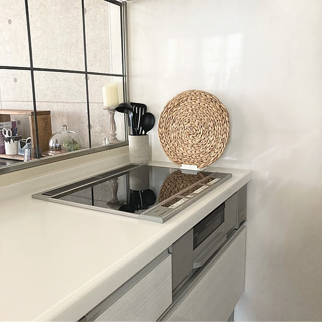 ニトリ,連投失礼します,暮らしに潤い,何枚もすみません,キッチンツール,窓枠DIY,キャンドルホルダー,ランチョンマット,Kitchen mako2yaaの部屋
