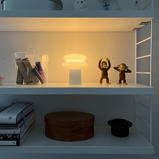 My Shelf,ポータブルランプ,北欧雑貨,アラビア　エッグスタンド,シェーカーボックス,おさるのジョージ大好き♡,間接照明のある暮らし,ストリングシェルフ,ILKW. SNOWMAN,スノーマンランプ,お気に入りアイテム,ナチュラルインテリア,北欧インテリア,飾り棚,3COINS,イベント参加します♡ siosai10の部屋