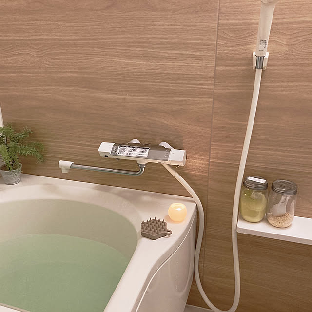 Bathroom,快眠,癒し,ナチュラルインテリア,子どものいる暮らし,コメントお気遣いなく♡,いつもありがとうございます☺︎,フォロー＆いいね嬉しいです‪·͜· ‪♡,頭皮マッサージ,入浴剤,キャンドル aiaiの部屋