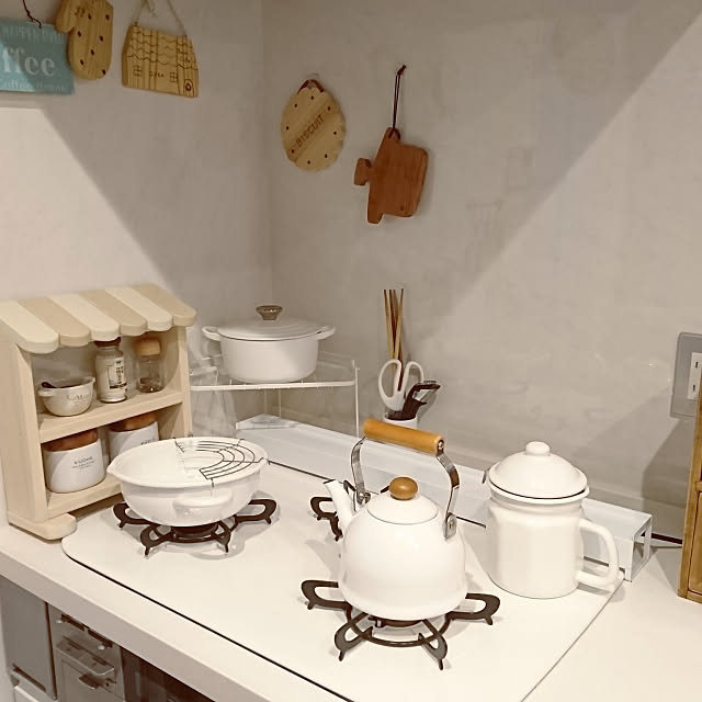 Kitchen,ホーロー,白×茶,ナチュラルインテリア,みなさんの作品♡,LIXIL,ひろまるコンロ haru-yuaの部屋