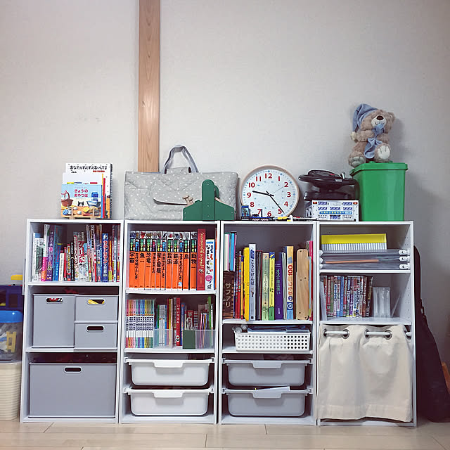 My Shelf,絵本収納,おもちゃ収納,グレー×白,グレー,しろ,こども部屋,カラーボックス,ニトリ rinkayuの部屋