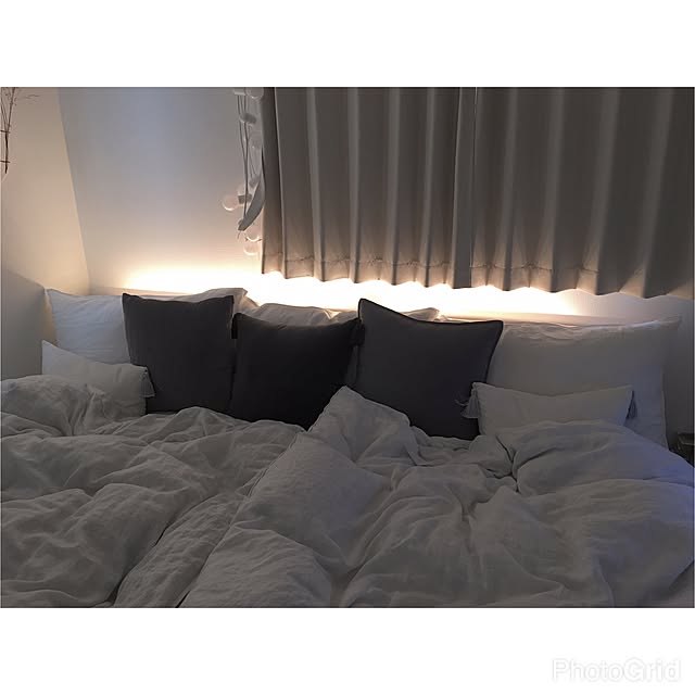 Bedroom,Philips Hue,hueリボンプラス,PhilipsHueモニター,Philips Hueライトリボンプラス,PHILIPS,間接照明,北欧,北欧インテリア,ホワイトインテリア,海外インテリアに憧れる,ベッドリネン,H&M HOME,クッション,IKEA,シンプルインテリア,シンプル,ゆっくり訪問できなくてごめんなさい,いつもいいねやコメありがとうございます♡,後ほどゆっくりお邪魔します♡ haru711の部屋