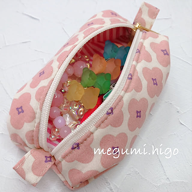 収納ポーチ,収納,seria,セリア,ハンドメイド,DIY,DIYのある暮らし,My Desk me-koの部屋